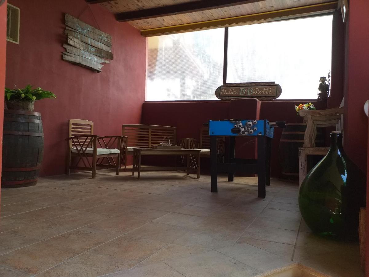B&B Antica Botte 사사리 외부 사진