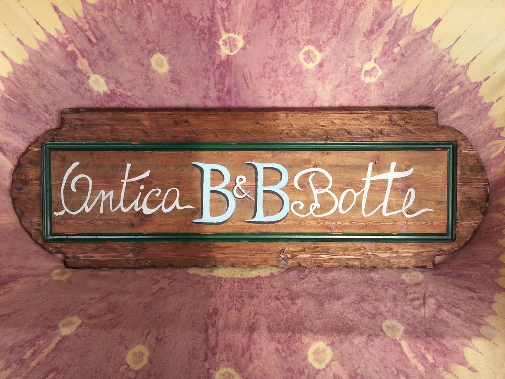 B&B Antica Botte 사사리 외부 사진