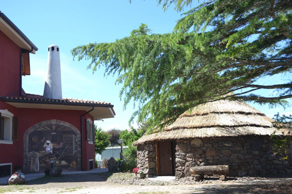 B&B Antica Botte 사사리 외부 사진