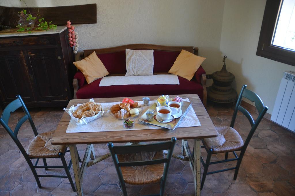 B&B Antica Botte 사사리 외부 사진