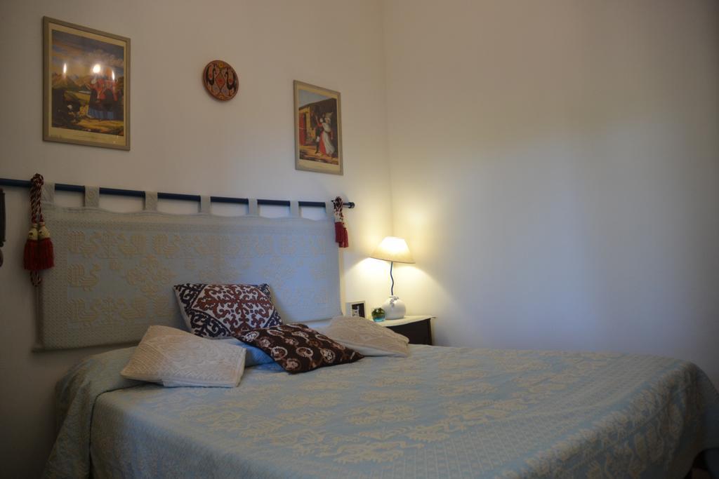 B&B Antica Botte 사사리 외부 사진